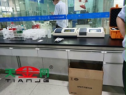 钳工装配桌