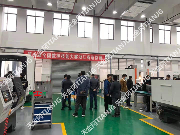 工具柜厂家