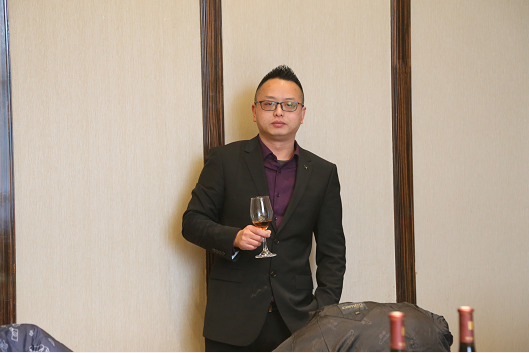 昆山天金冈总经理常金标先生当选牛商汇昆山分会副会长