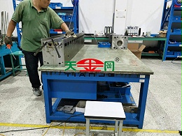 钳工工作台