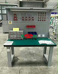 钳工工作台怎样巧妙的使用
