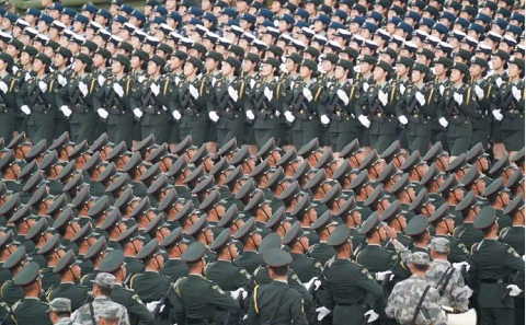 喜迎国庆大阅兵，工具柜厂家天金冈点赞明天的精彩