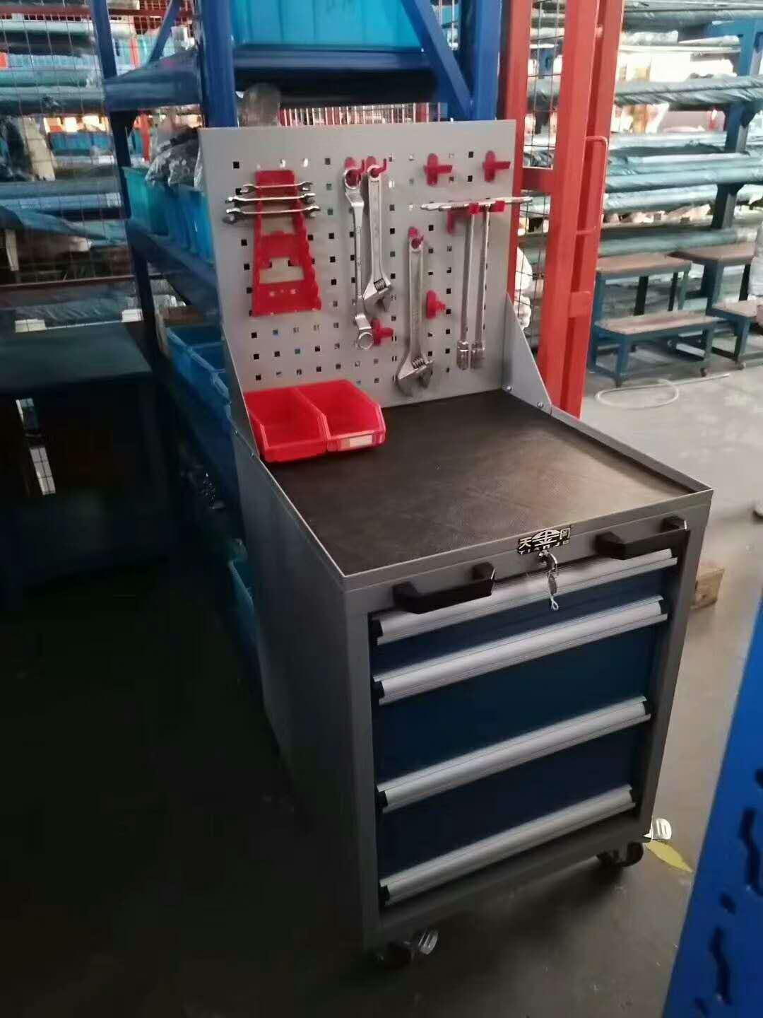 工具车