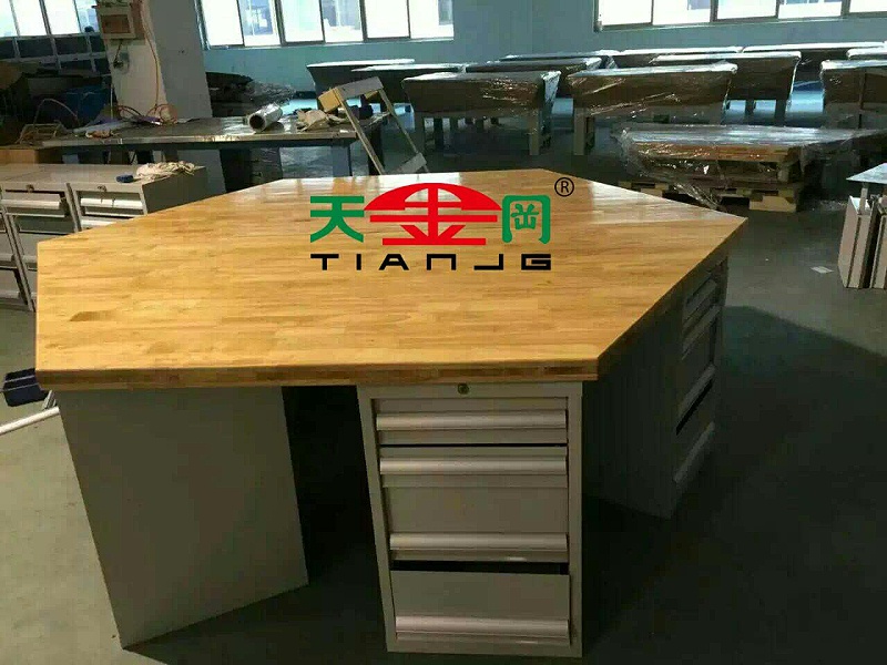 六角钳工装配台